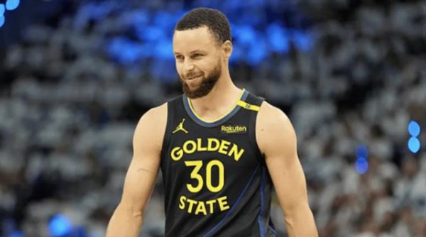 配资优秀配资门户 破蛋！库里垫脚以赛亚·乔 生涯首度领到恶意犯规